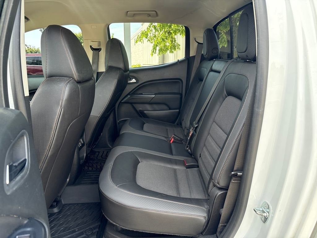 2022 GMC Canyon AT4 - Cloth