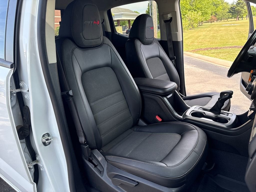 2022 GMC Canyon AT4 - Cloth