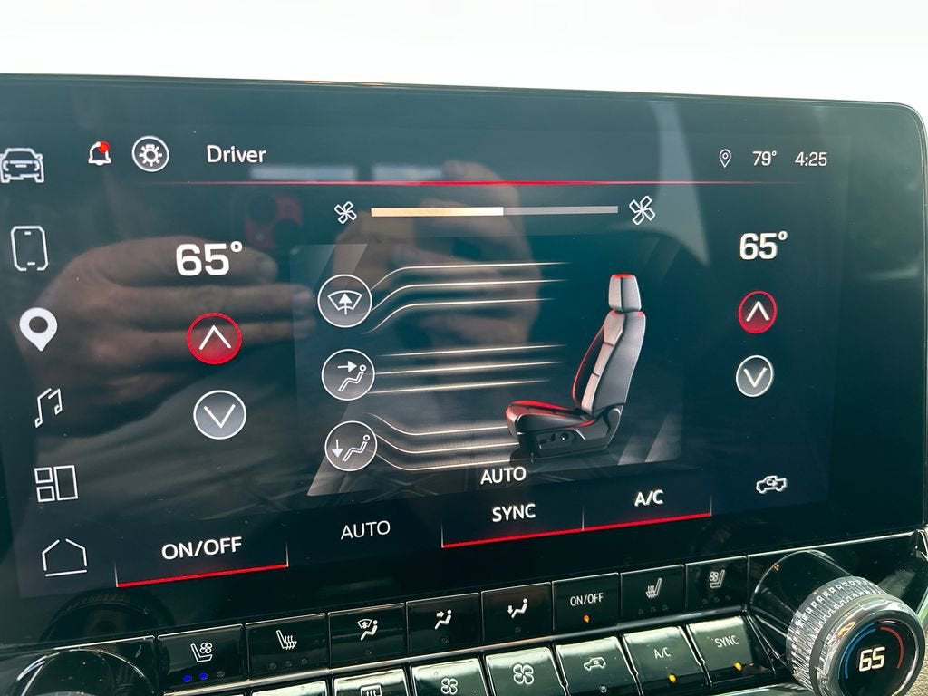 2025 GMC Canyon Denali