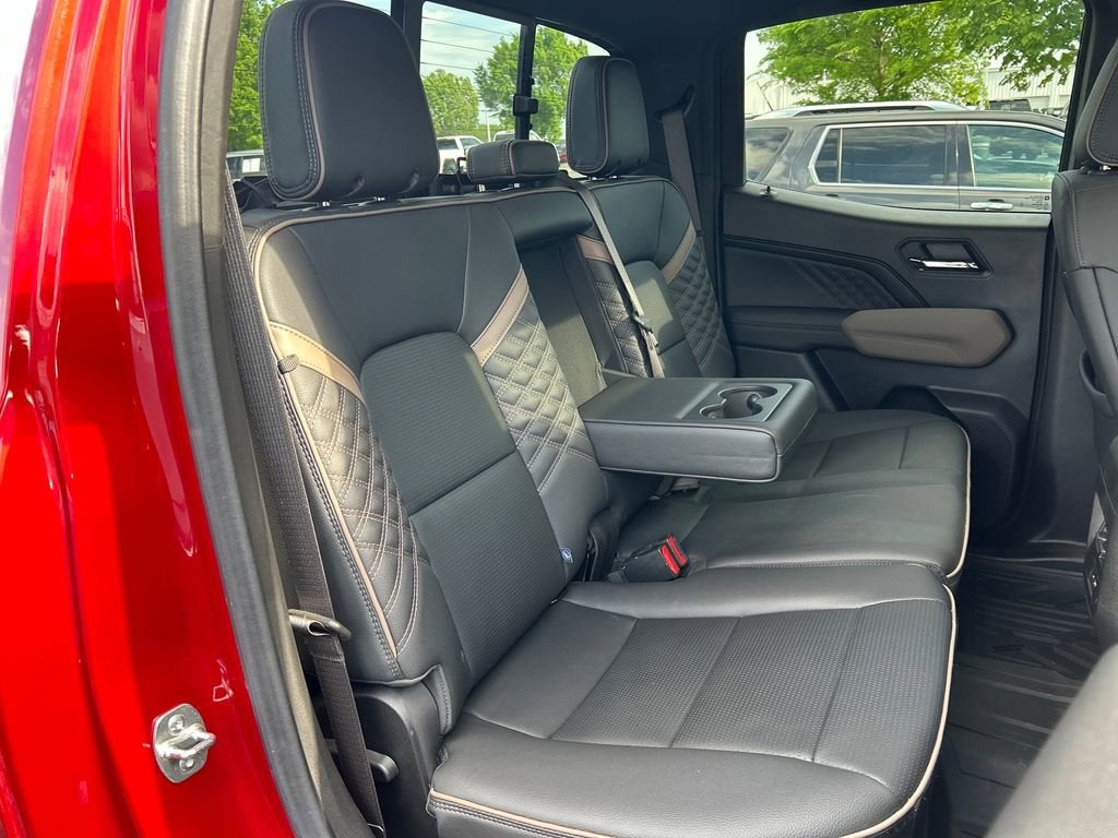 2025 GMC Canyon Denali