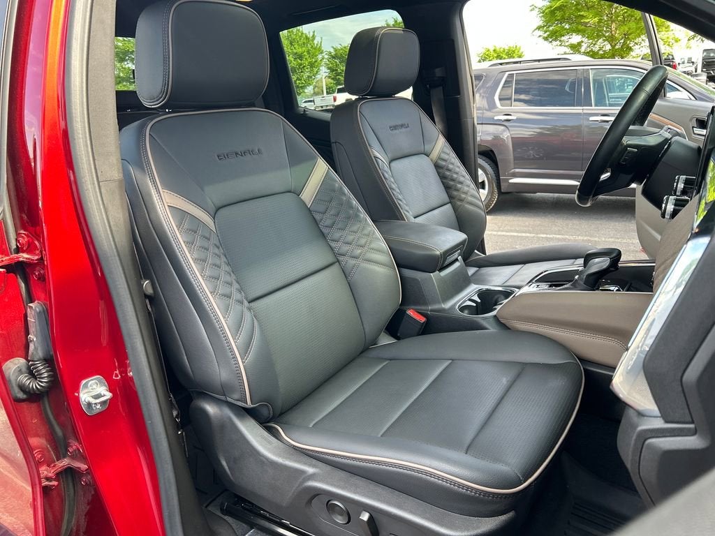 2025 GMC Canyon Denali