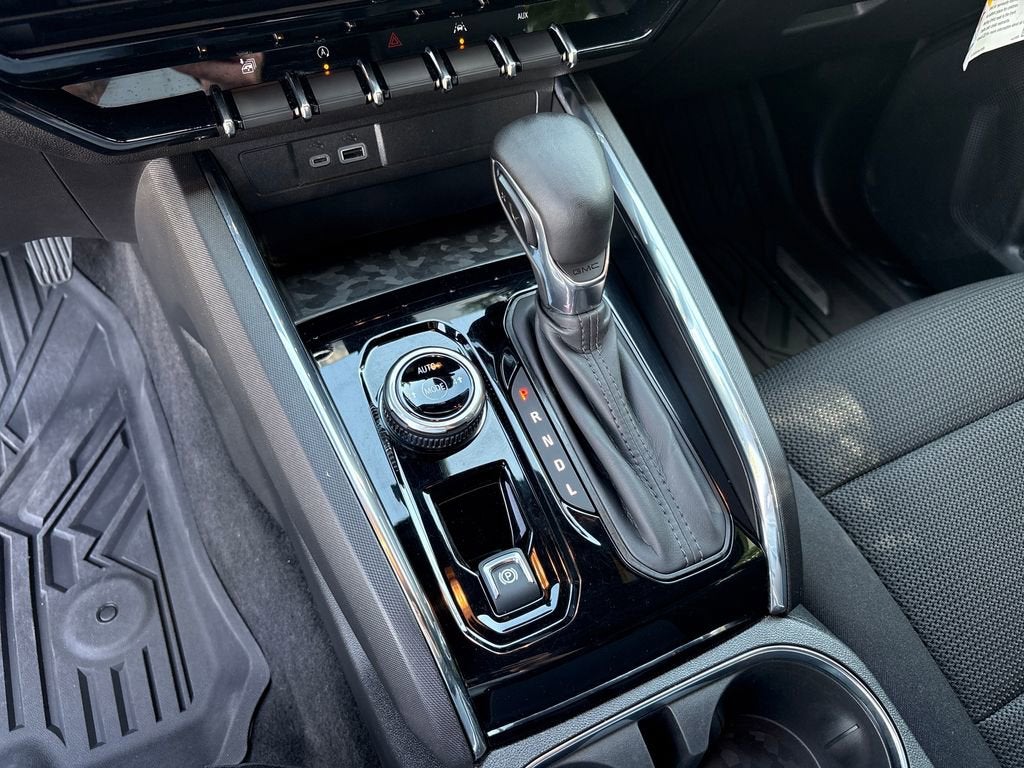 2024 GMC Canyon Elevation