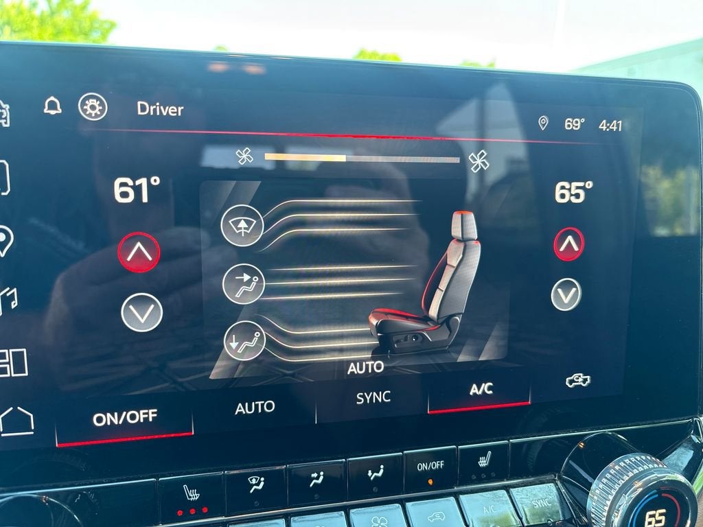 2024 GMC Canyon AT4