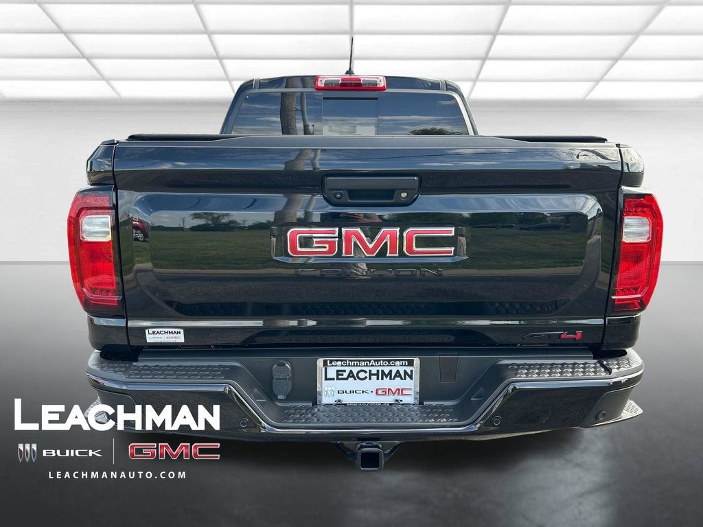 2024 GMC Canyon AT4