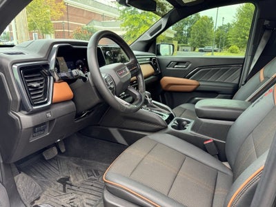 2024 GMC Canyon AT4