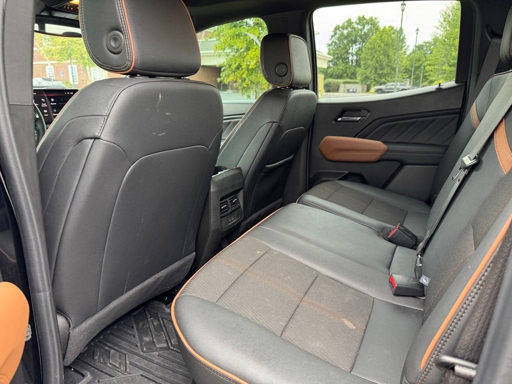 2024 GMC Canyon AT4