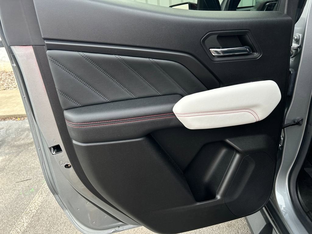 2024 GMC Canyon AT4X