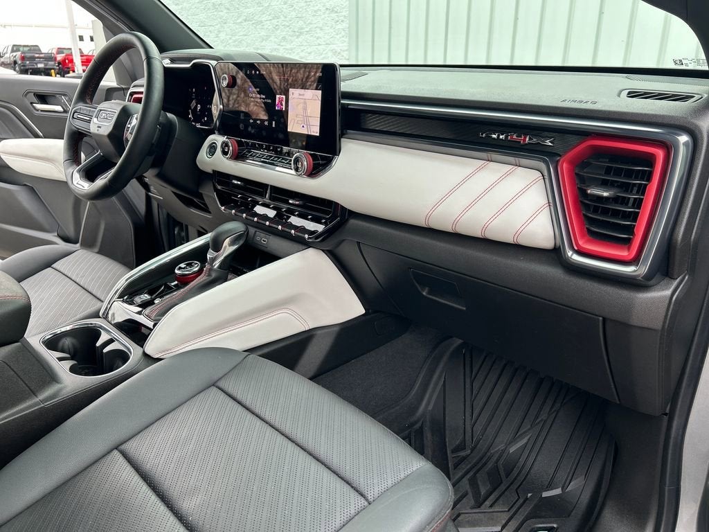 2024 GMC Canyon AT4X