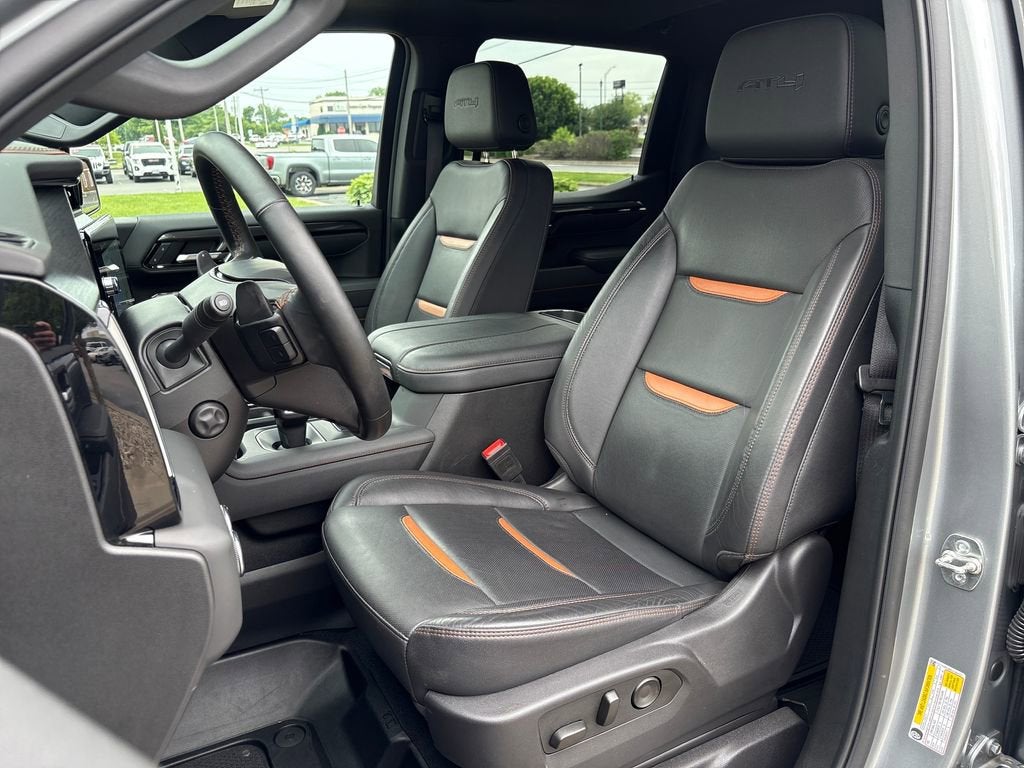 2025 GMC Sierra 1500 AT4