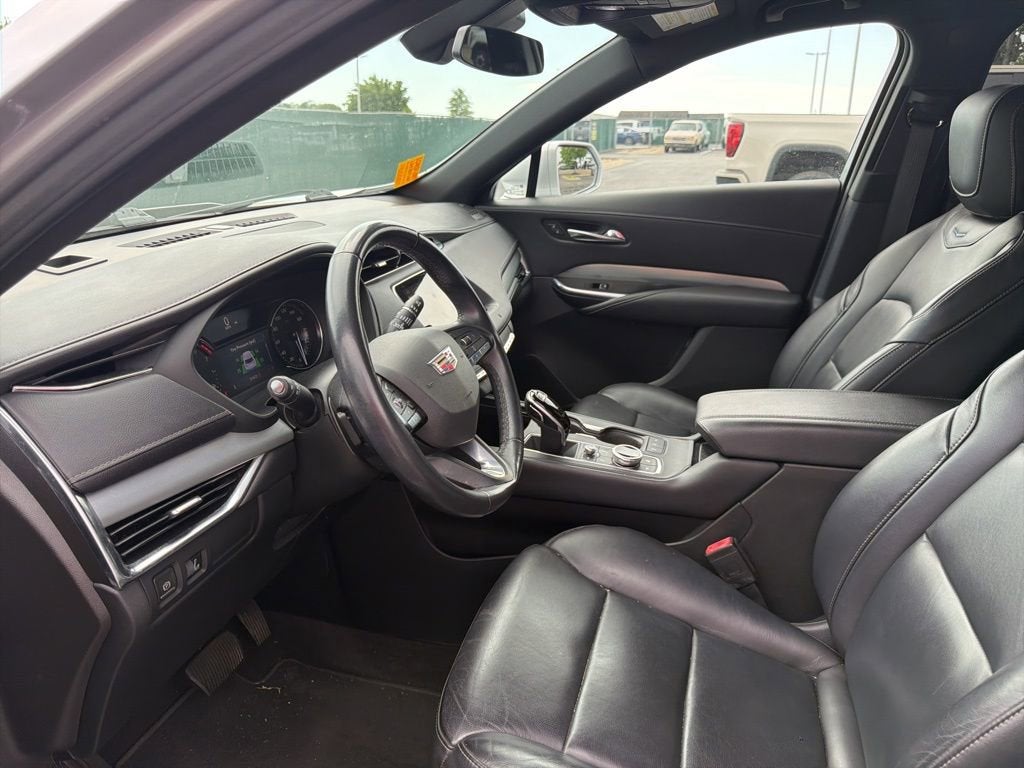 2020 Cadillac XT4 Premium Luxury