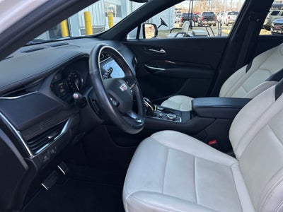 2023 Cadillac XT4 Sport