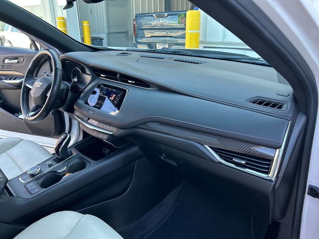 2023 Cadillac XT4 Sport