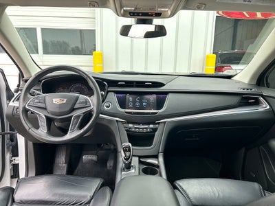 2017 Cadillac XT5 Luxury FWD