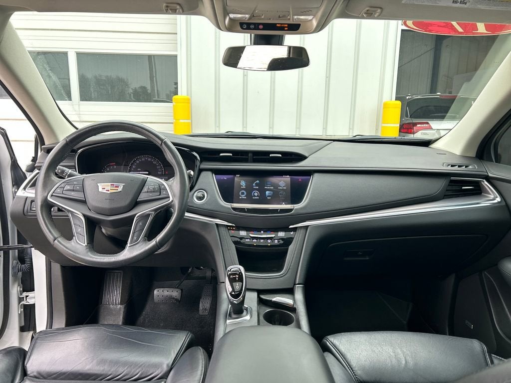 2017 Cadillac XT5 Luxury FWD