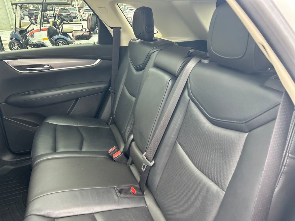 2017 Cadillac XT5 Luxury FWD