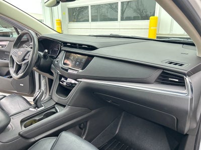 2017 Cadillac XT5 Luxury FWD