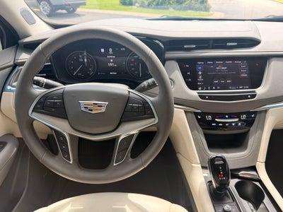 2026 Cadillac XT5 Premium Luxury