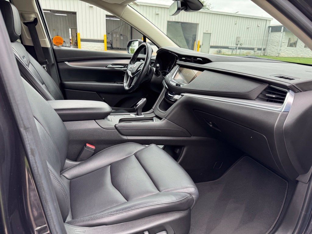 2018 Cadillac XT5 Luxury FWD