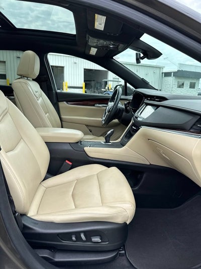 2019 Cadillac XT5 Luxury FWD