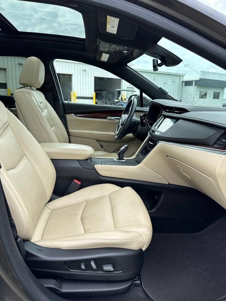 2019 Cadillac XT5 Luxury FWD
