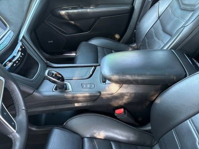 2017 Cadillac XT5 Platinum AWD