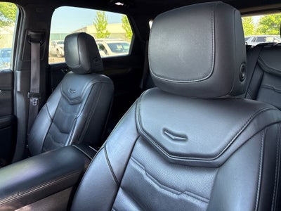 2017 Cadillac XT5 Platinum AWD