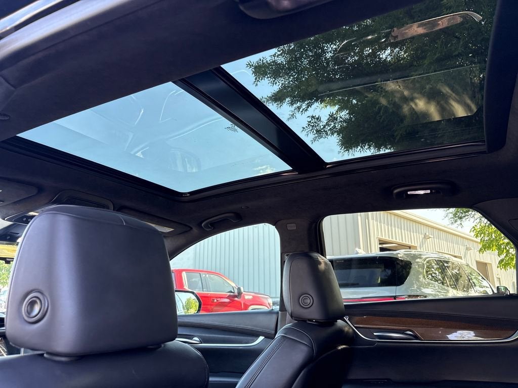 2017 Cadillac XT5 Platinum AWD