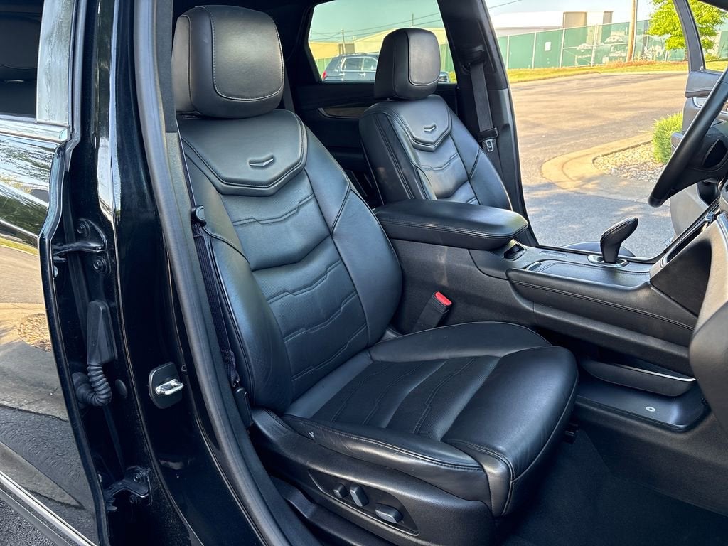 2017 Cadillac XT5 Platinum AWD