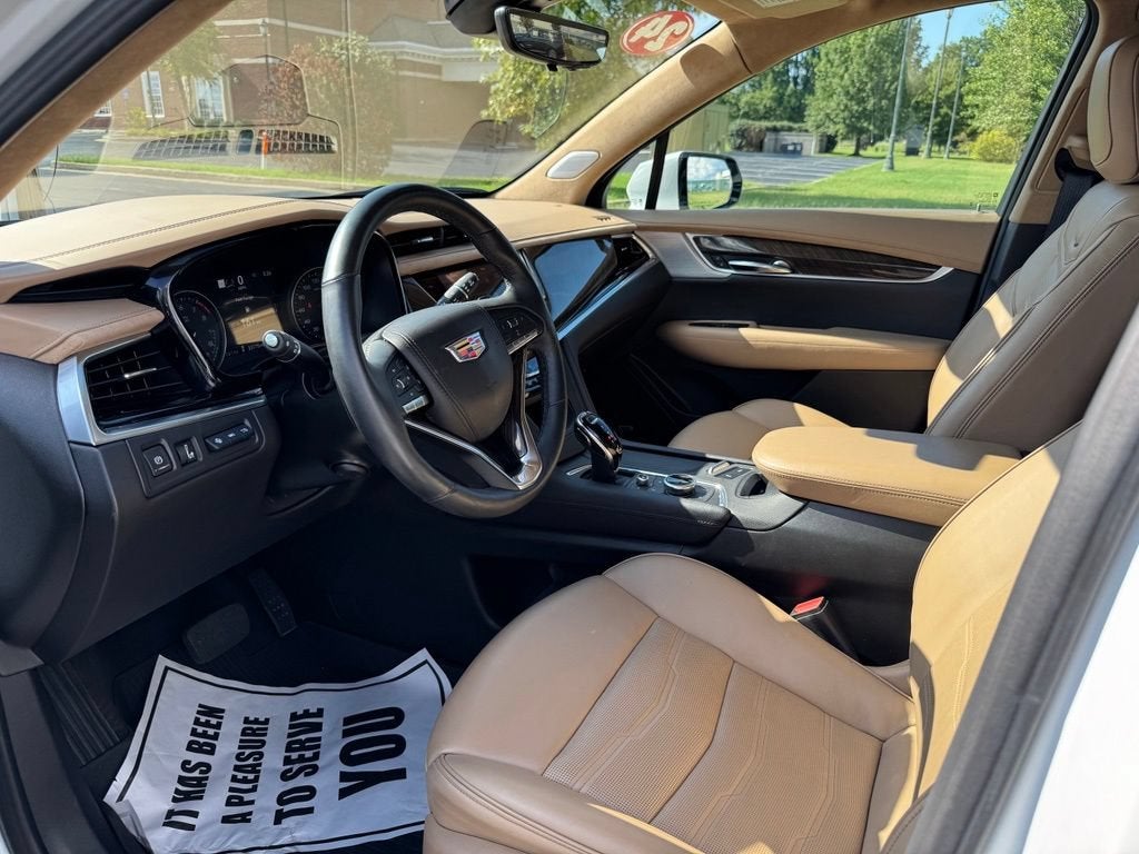 2024 Cadillac XT6 Premium Luxury