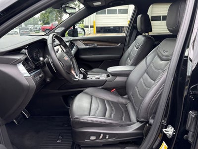 2025 Cadillac XT6 Sport
