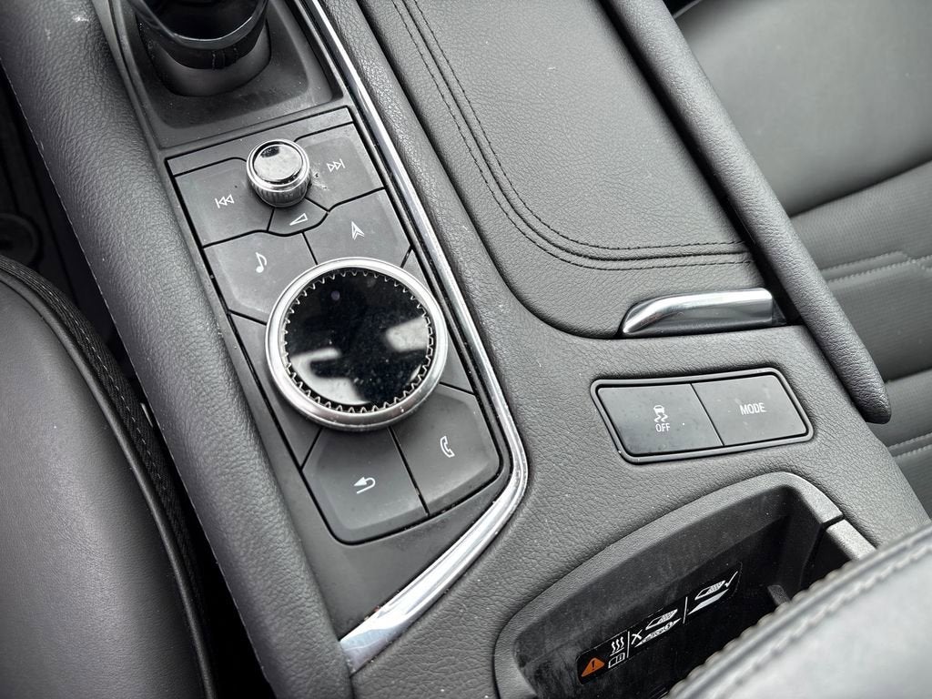 2025 Cadillac XT6 Sport
