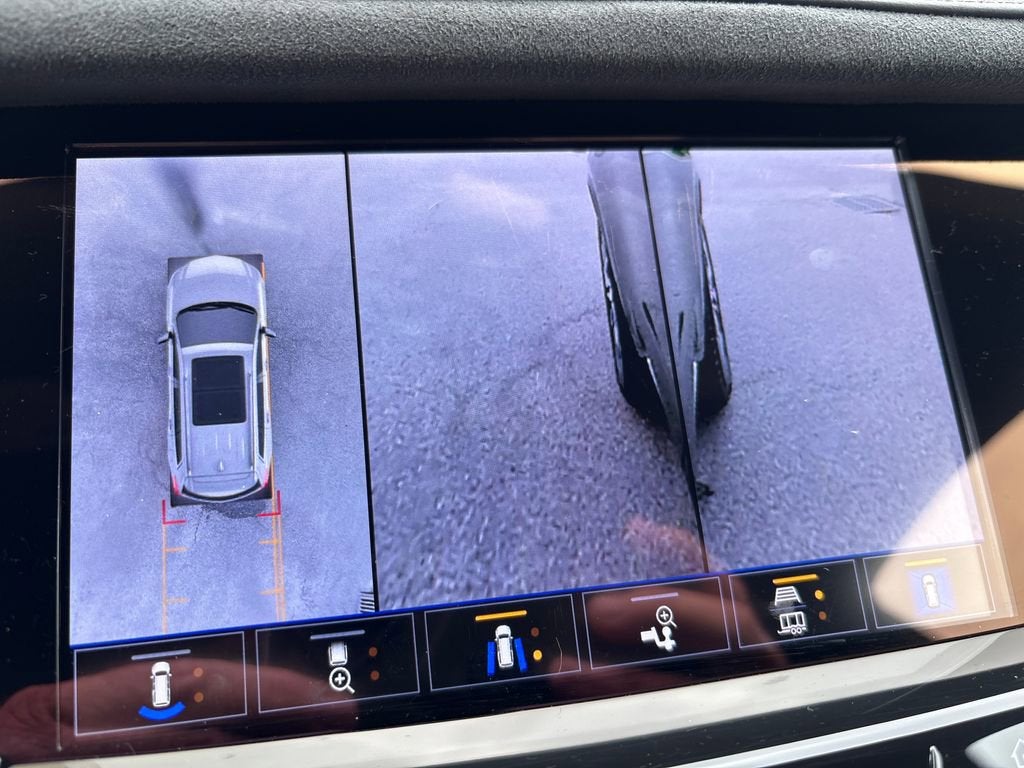 2025 Cadillac XT6 Sport