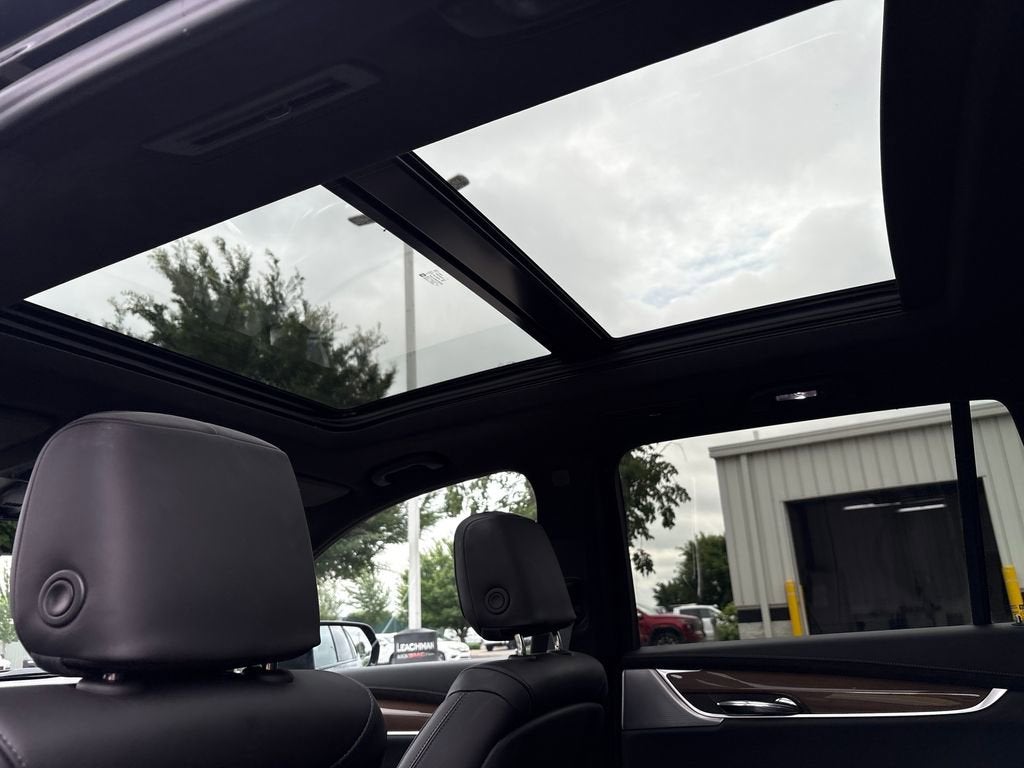 2025 Cadillac XT6 Sport