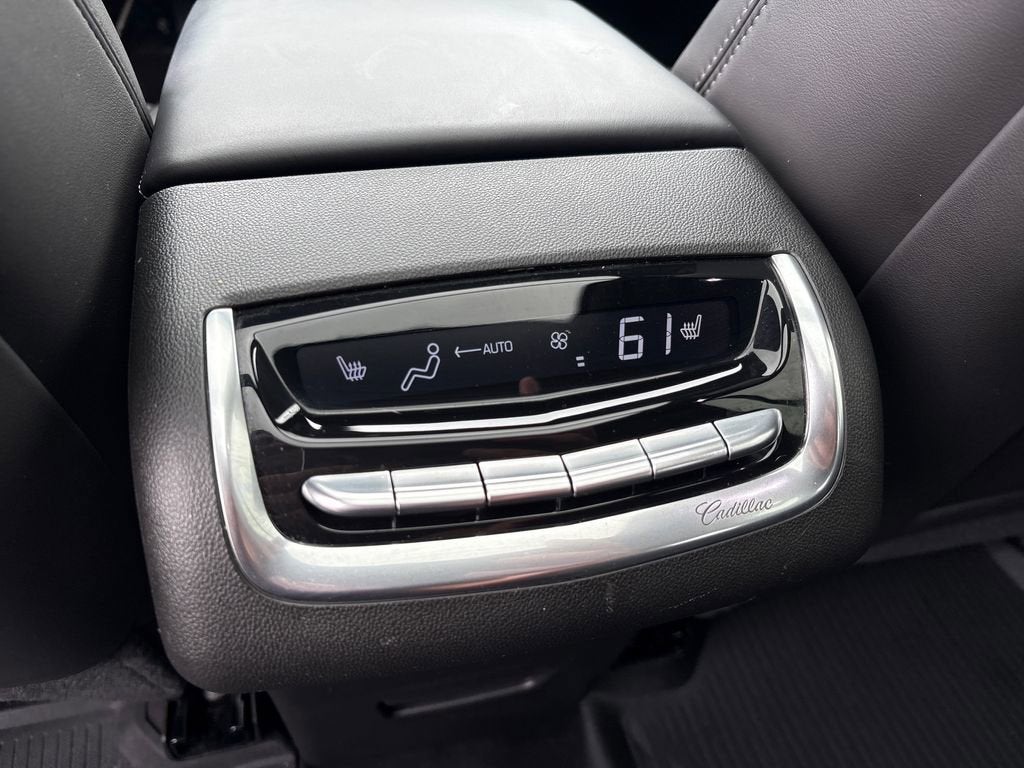 2025 Cadillac XT6 Sport