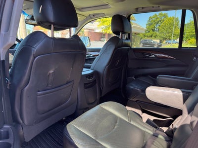 2019 Cadillac Escalade Luxury