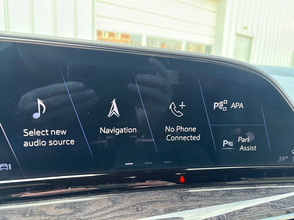 2023 Cadillac Escalade Premium Luxury