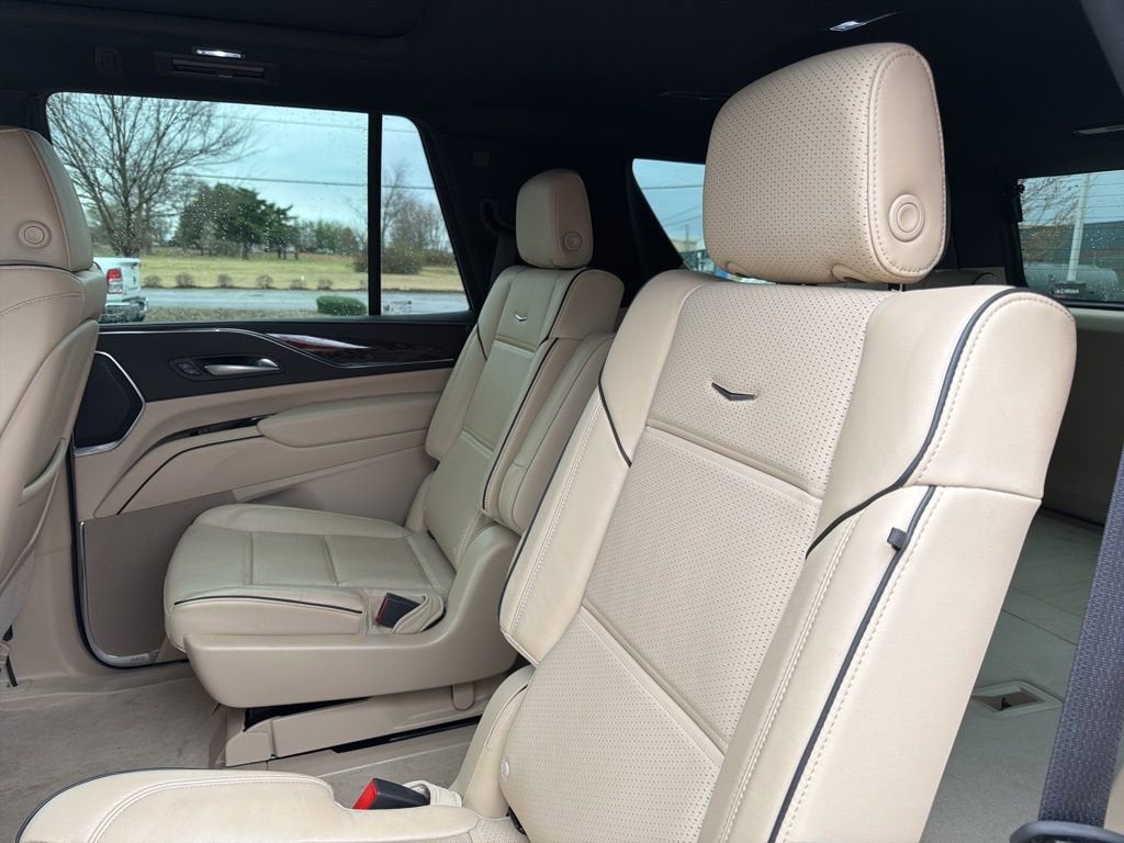2023 Cadillac Escalade Premium Luxury