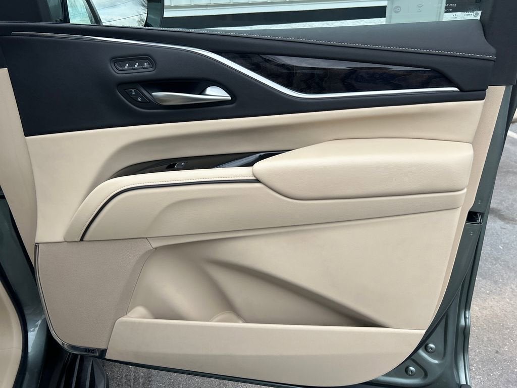 2023 Cadillac Escalade Premium Luxury