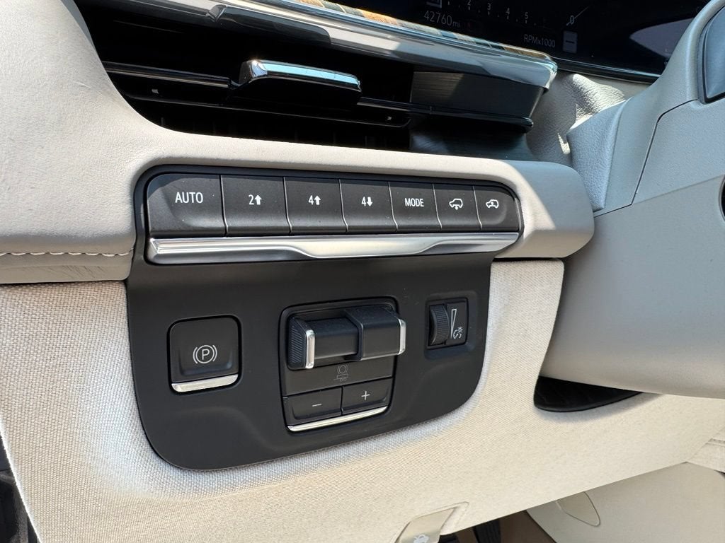 2023 Cadillac Escalade 4WD Premium Luxury Platinum
