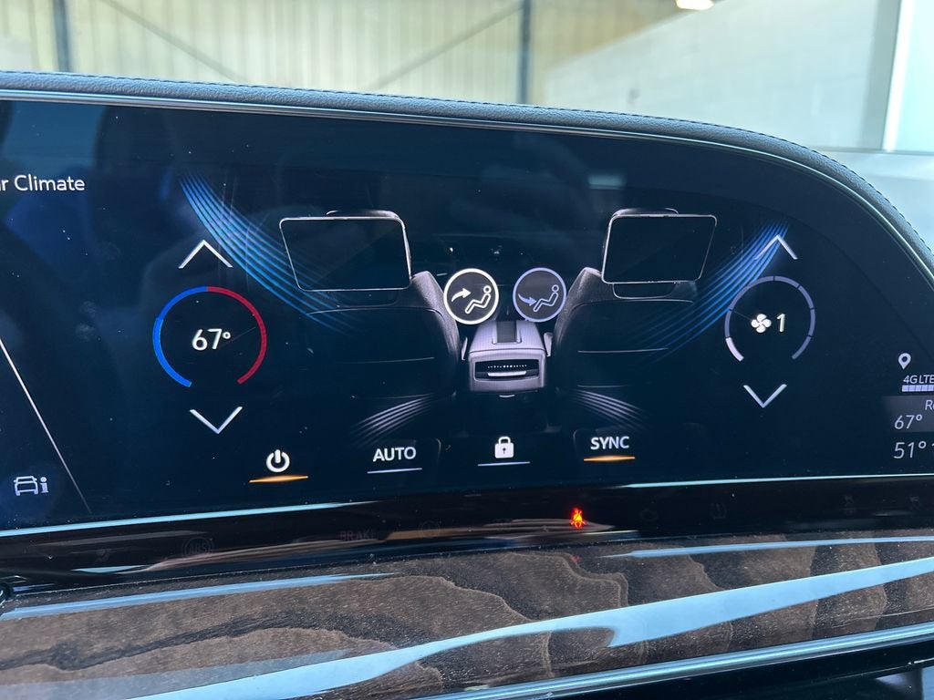 2023 Cadillac Escalade Premium Luxury Platinum