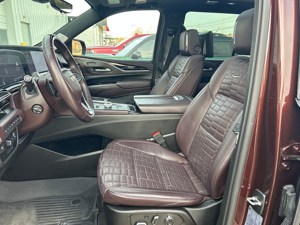 2023 Cadillac Escalade Sport Platinum