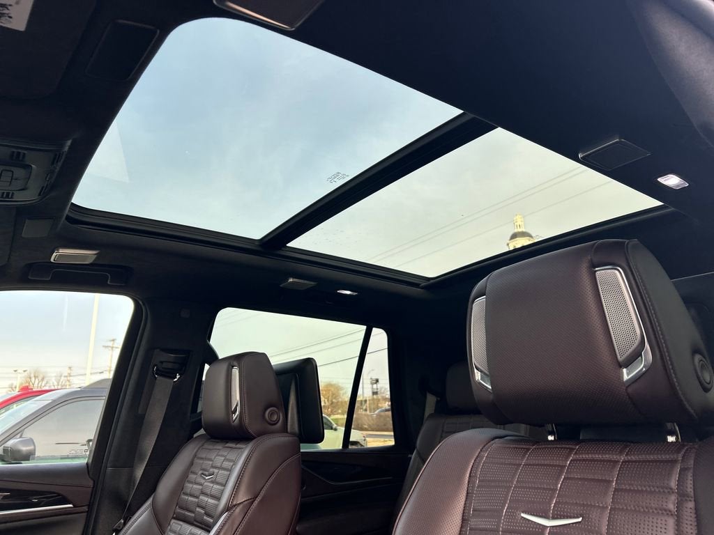 2023 Cadillac Escalade Sport Platinum