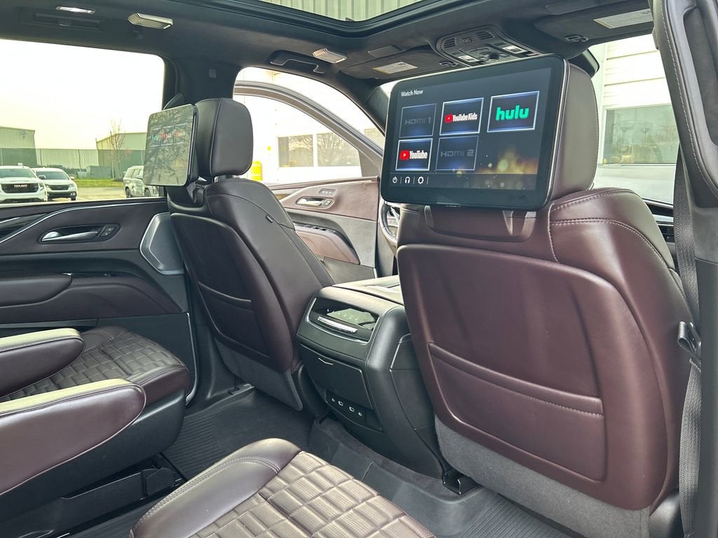 2023 Cadillac Escalade Sport Platinum