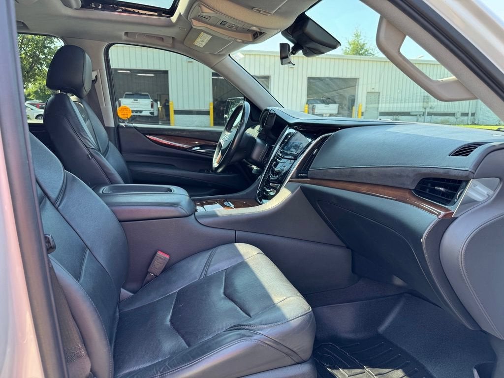 2020 Cadillac Escalade ESV Premium Luxury