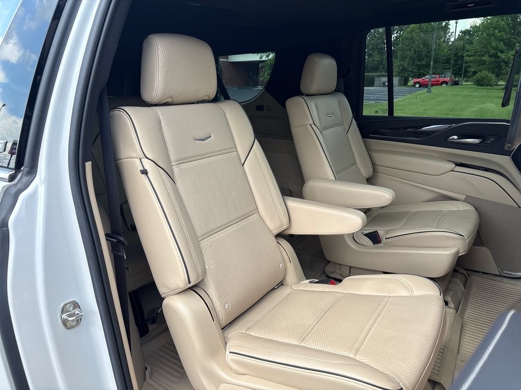 2021 Cadillac Escalade ESV Premium Luxury
