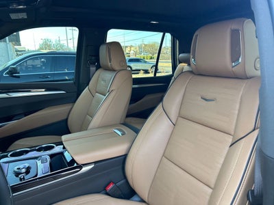 2026 Cadillac Escalade Luxury