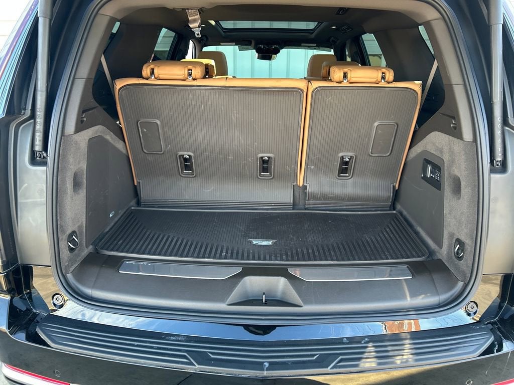 2026 Cadillac Escalade Luxury