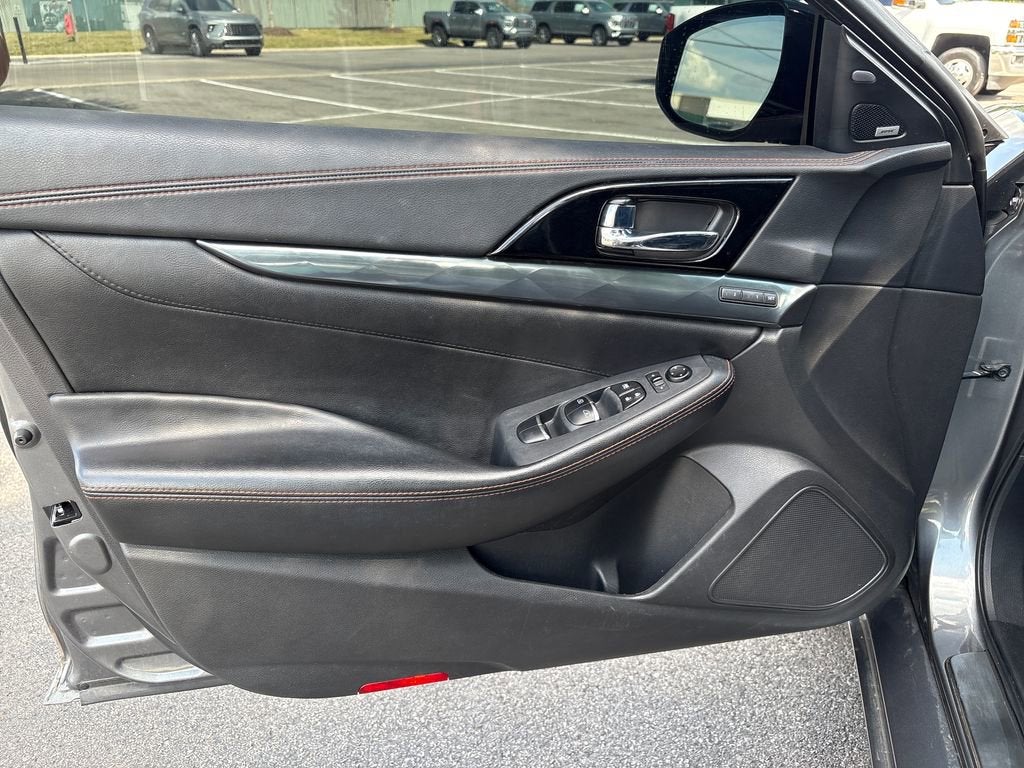 2020 Nissan Maxima SR Xtronic CVT