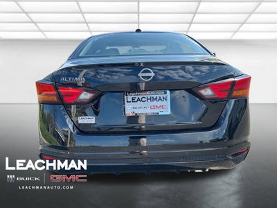 2025 Nissan Altima SV