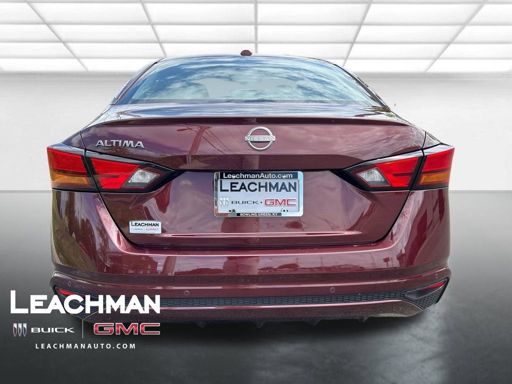 2025 Nissan Altima SV